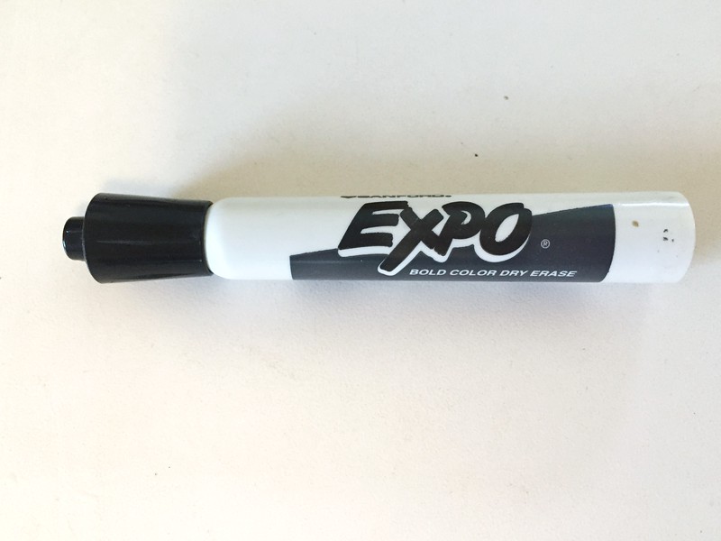 Expo dry erase marker in black