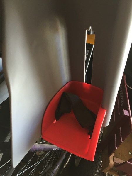 Foot rests with strap on Topeak baby bicycle seat