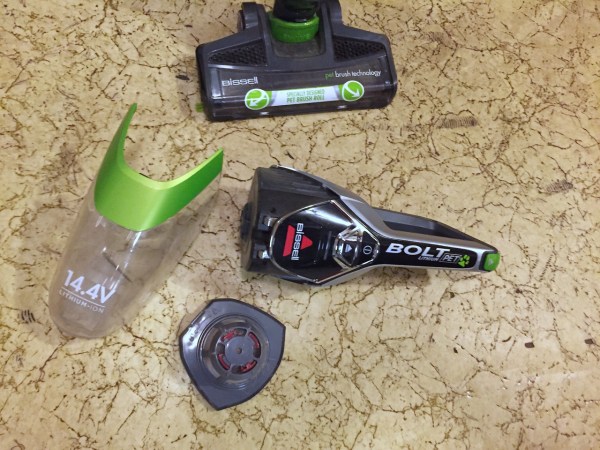 Bissell Bolt pieces come apart for easy cleaning