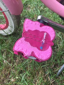 Kidzamo pink butterfly kid bike pedals replacement