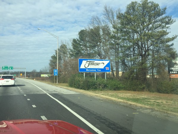Welcome to Tennessee sign along interstate highway