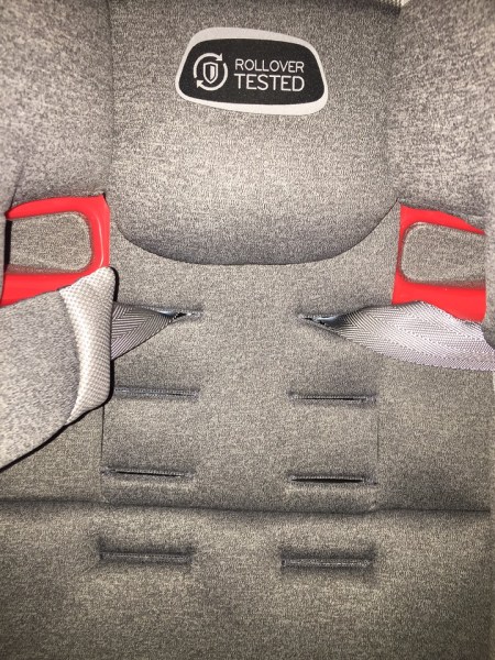 Shoulder harness strap slots on Evenflo evolve booster seat
