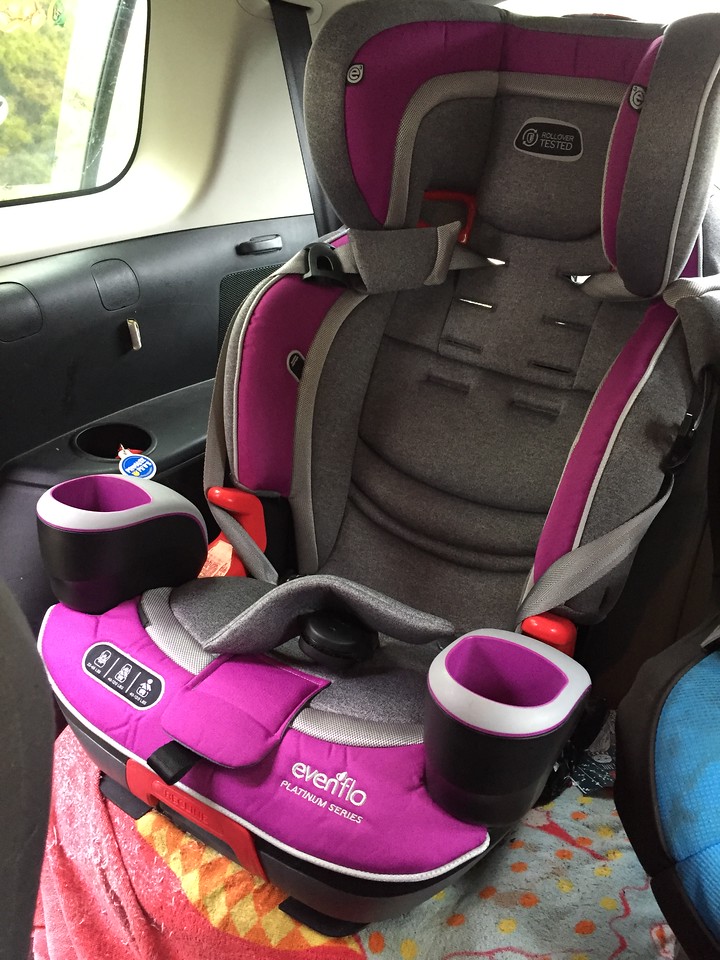 Evenflo Evolve Versus Graco&nbsp;Nautilus