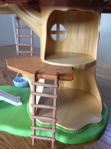Calico Critter Adventure Tree House rooms inside tree trunk