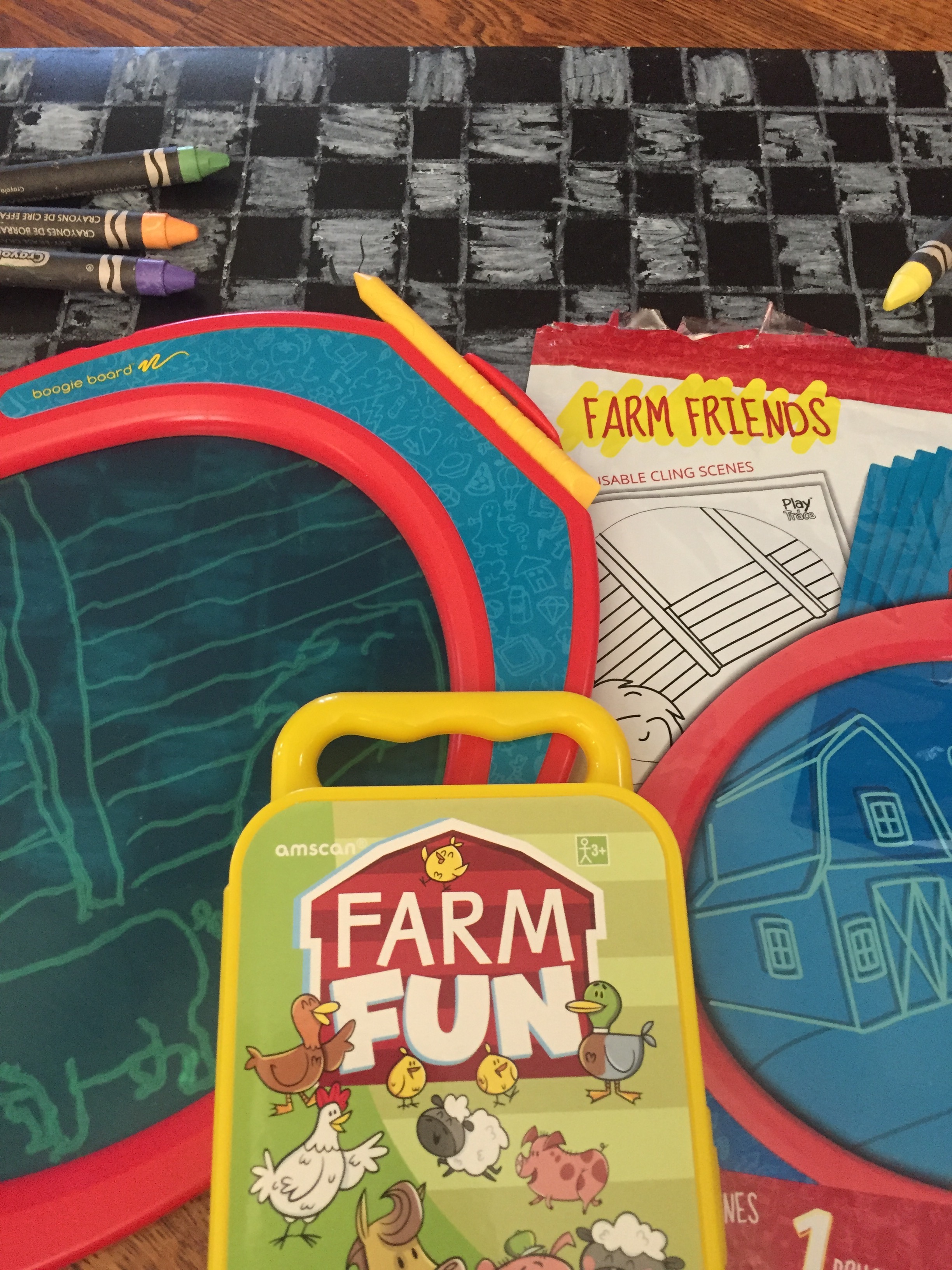 Amscan travel kits Farm Fun theme Boogie drawing board farm friends accessory pack and chalkboard placemats with chalkboard crayons