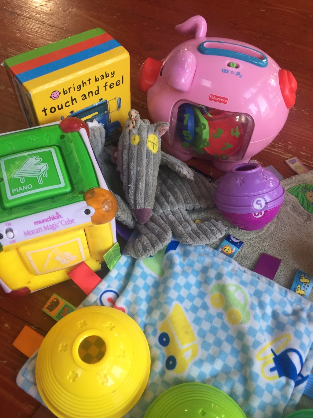 Classic Infant Gifts Under&nbsp;$25