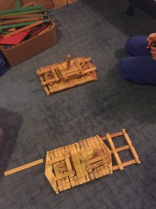 Lincoln log type building toy battleship and tank