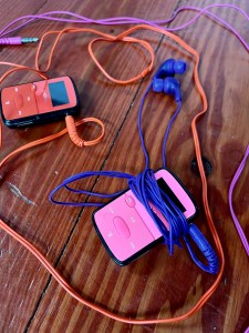 JVC Gummy Earbuds with SanDisk mpg