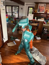 Disguise Deluxe Armor Minecraft diamond armor costume size large on eight year old kid
