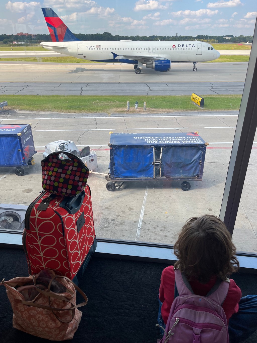 Tips for Kids Flying&nbsp;Solo