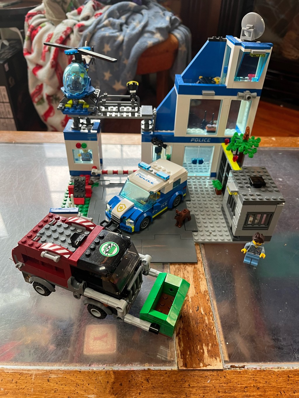 This City Set Goes Beyond Capturing Criminals and Cleaning Up Crime