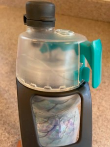 O2Cool water bottle with misting function