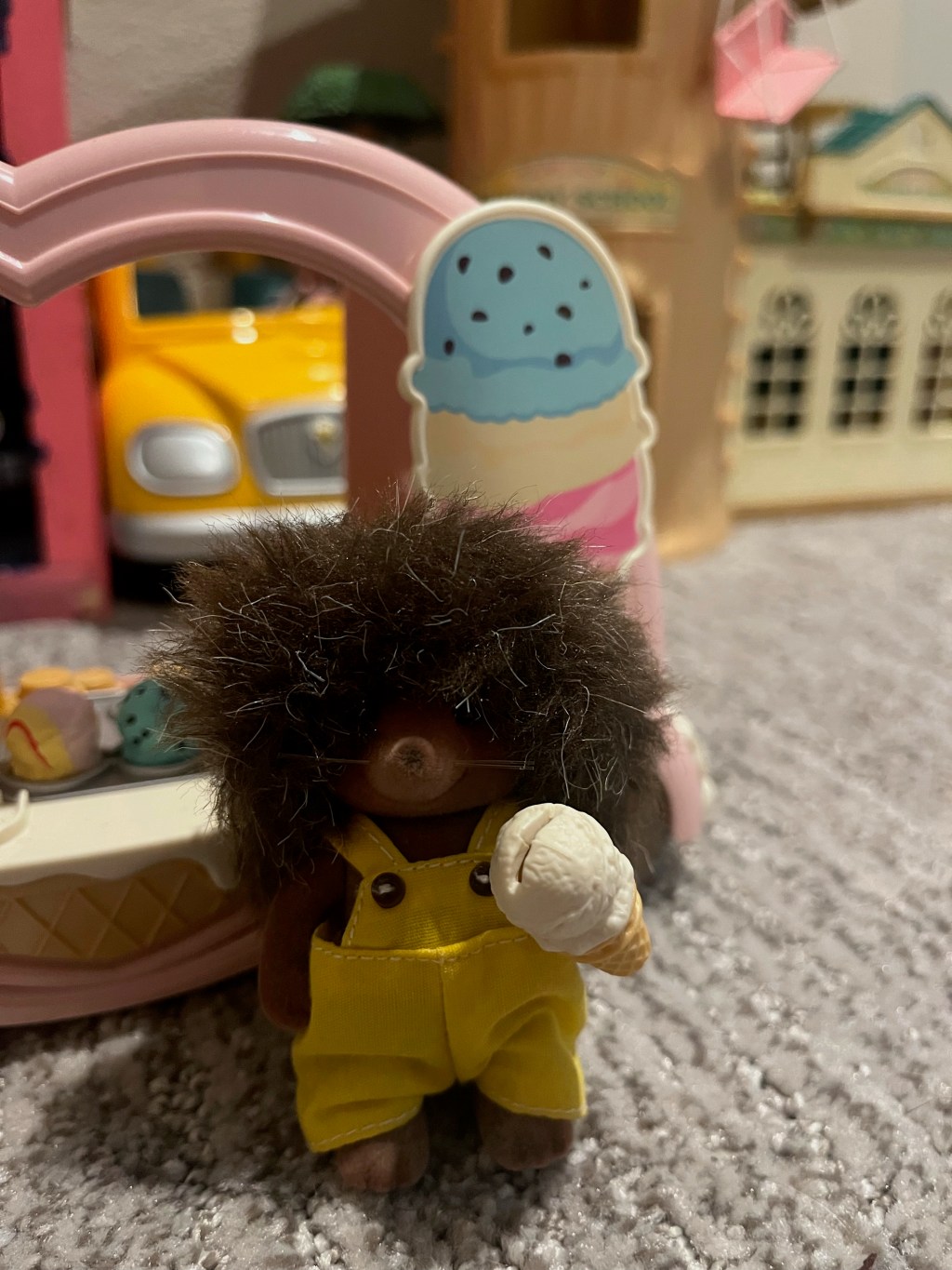 Delight Your Little Critters With This Realistic Summer Treat Toy on Wheels